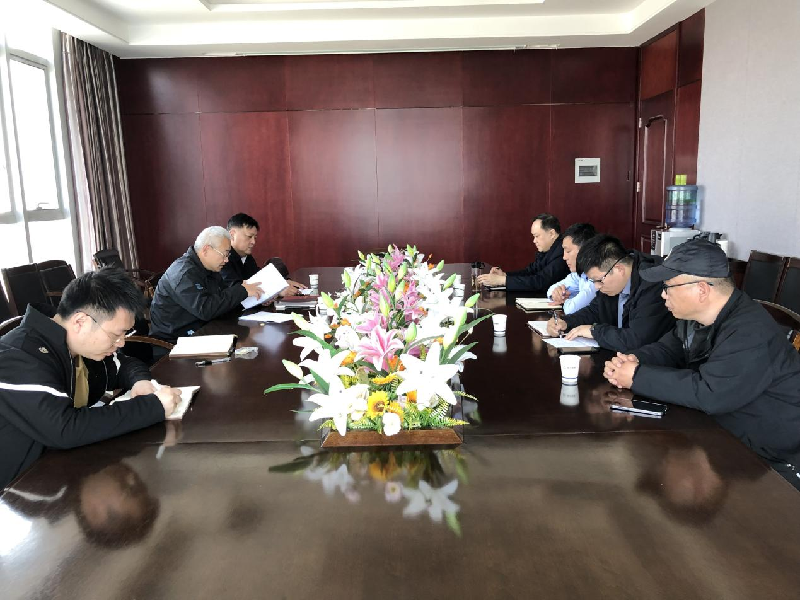 爱游戏(ayx)中国官方网站赫喆党支部召开学习贯彻“全国‘两会’精神”专题会议