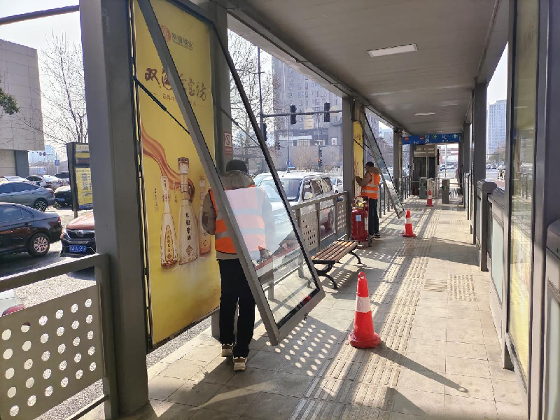 爱游戏(ayx)中国官方网站赫喆党支部组织开展2023年度“学雷锋 我行动”系列主题实践活动