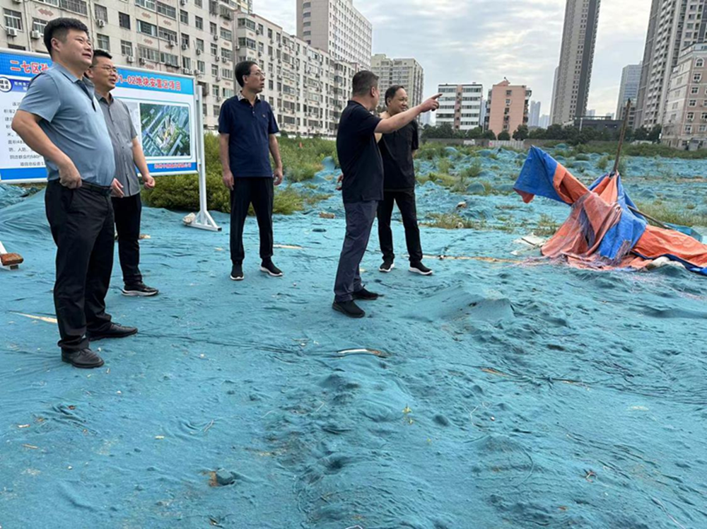 爱游戏(ayx)中国官方网站党委委员、副总经理张岩到侯寨新镇区安置区调研项目建设工作